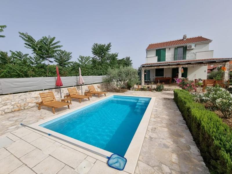 Kuca Za Odmor Dijana Villa Gornje Selo ภายนอก รูปภาพ