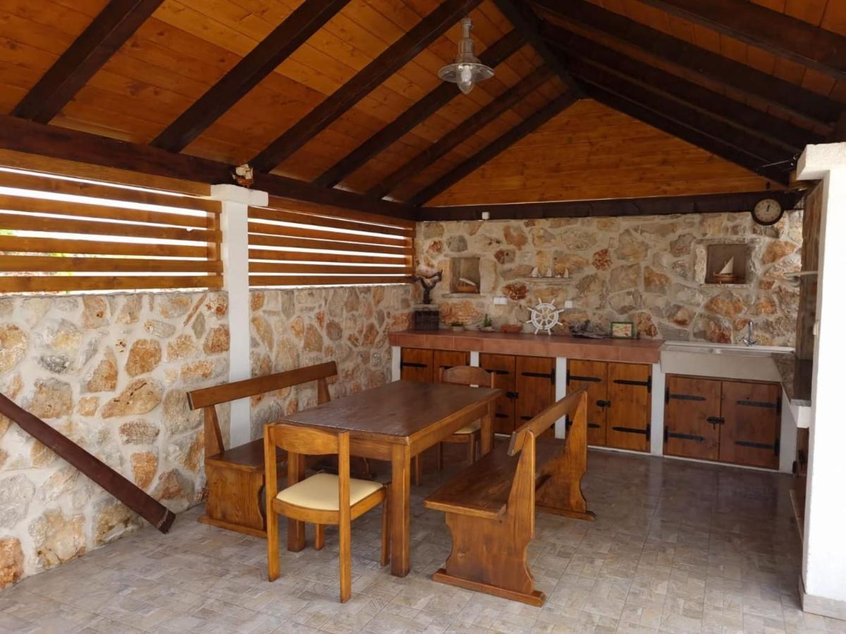 Kuca Za Odmor Dijana Villa Gornje Selo ภายนอก รูปภาพ