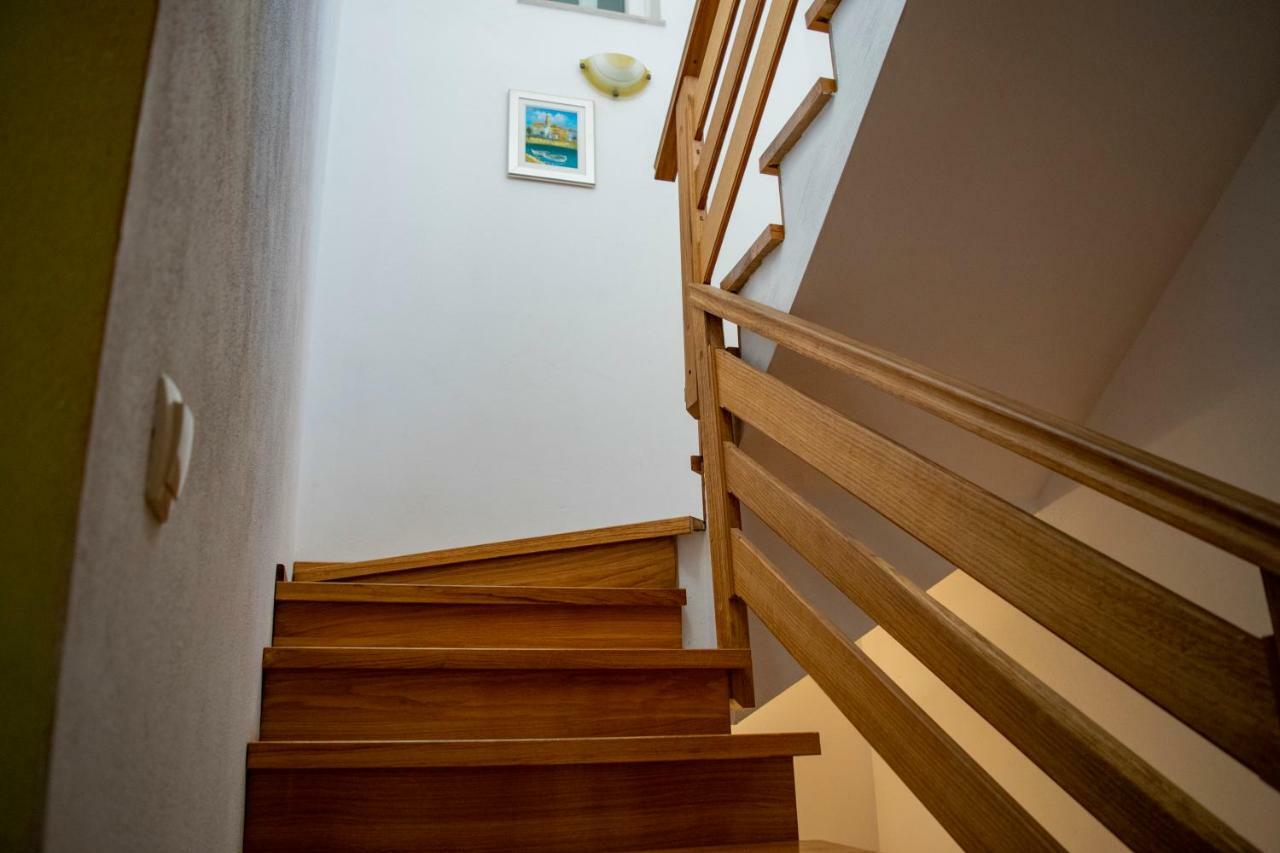 Kuca Za Odmor Dijana Villa Gornje Selo ภายนอก รูปภาพ